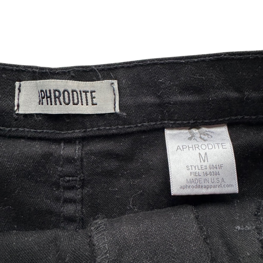 APHRODITE Black Distressed Frayed Hem Denim Shorts Size M Made in USA - Picture 2 of 6